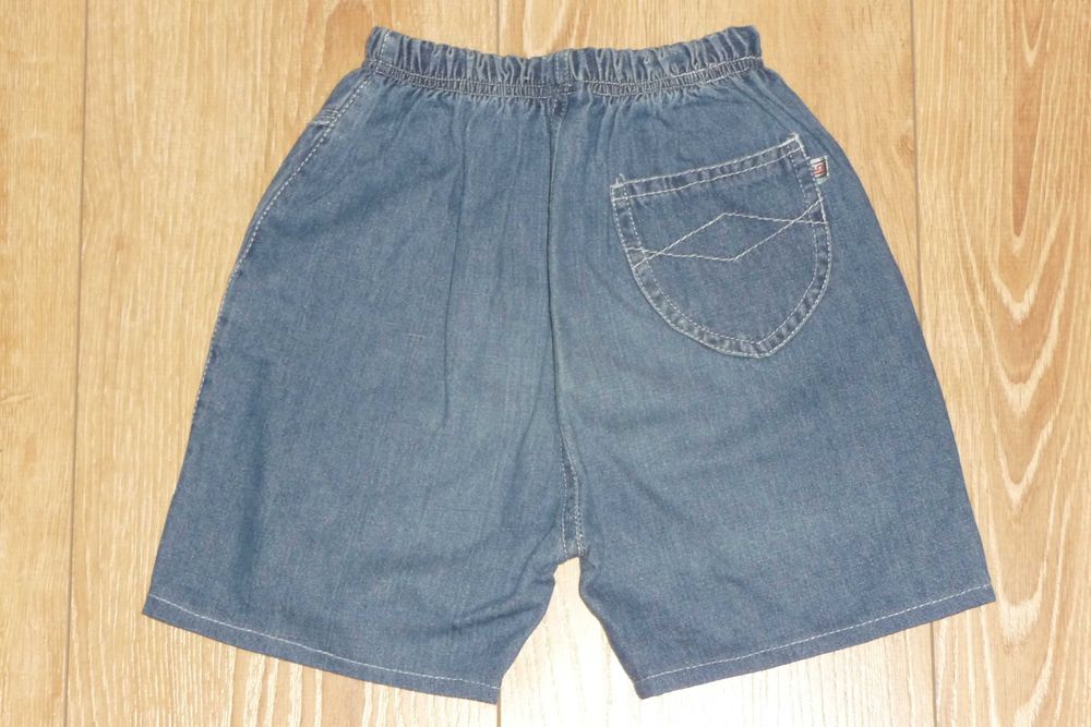 Szorty dziewczęce 122-128.