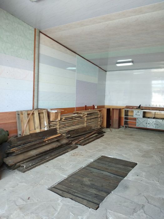 Продам гараж,в кооперативе люкс.