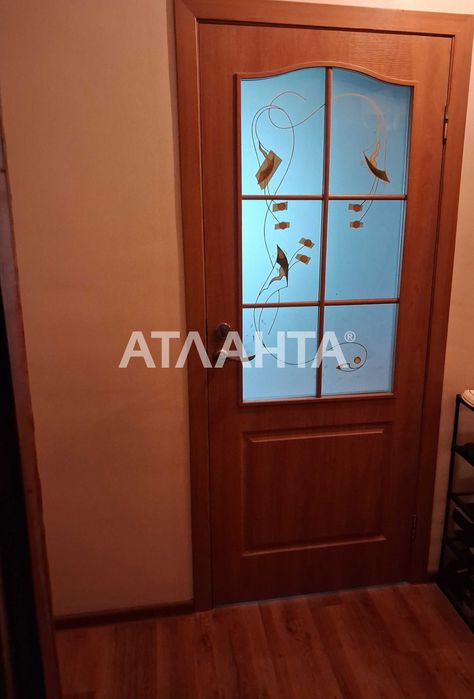 Уютная комната 16 м. в коммуне  Кухня и с/у на двоих