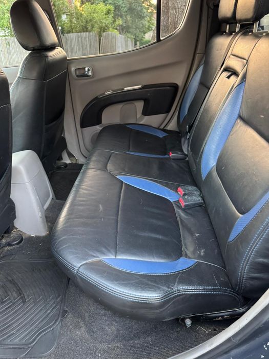 Авто для ЗСУ Mitsubishi L200