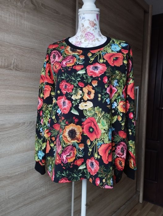 Bluzka damska w kwiaty