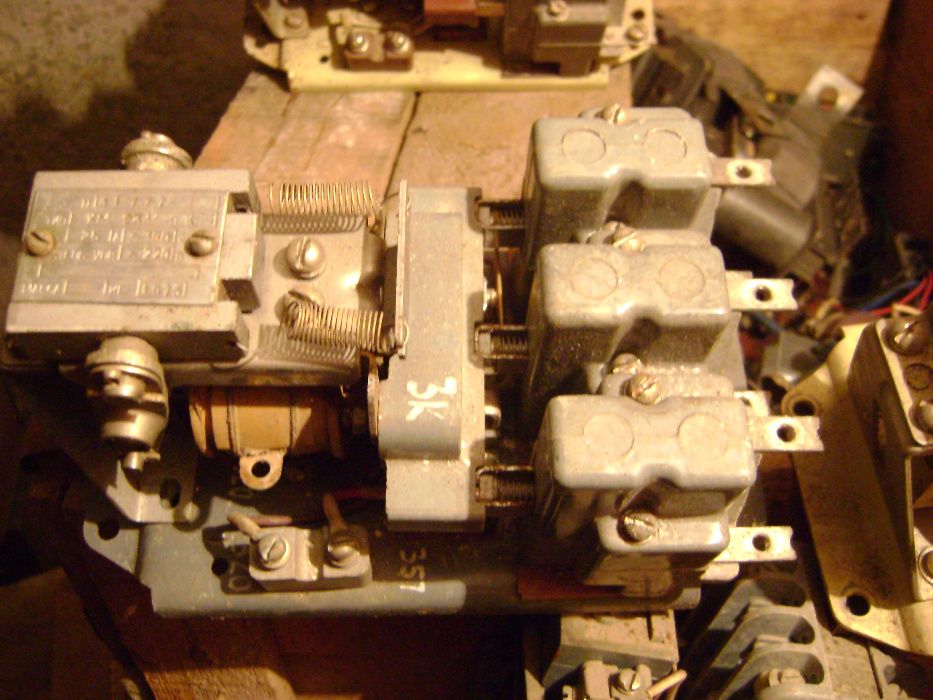 Контактор КМ2311-9х25А КТП121 ПАЕ311 Т0.66 ТК20 .Реле РТ-40\0.2 ЭВ225