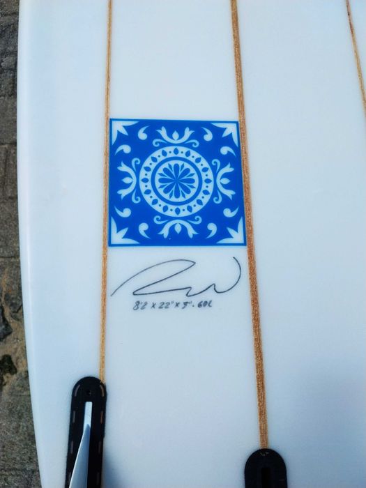 Prancha de surf 8.2€ 600 absolutamente nova