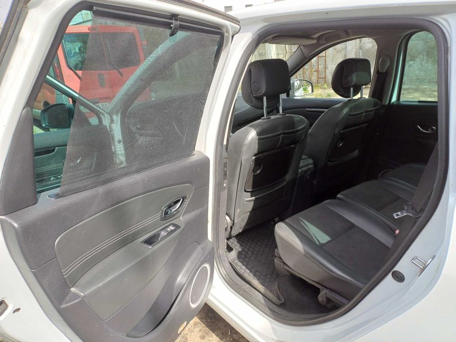 Renault Grand Scenic 2011
