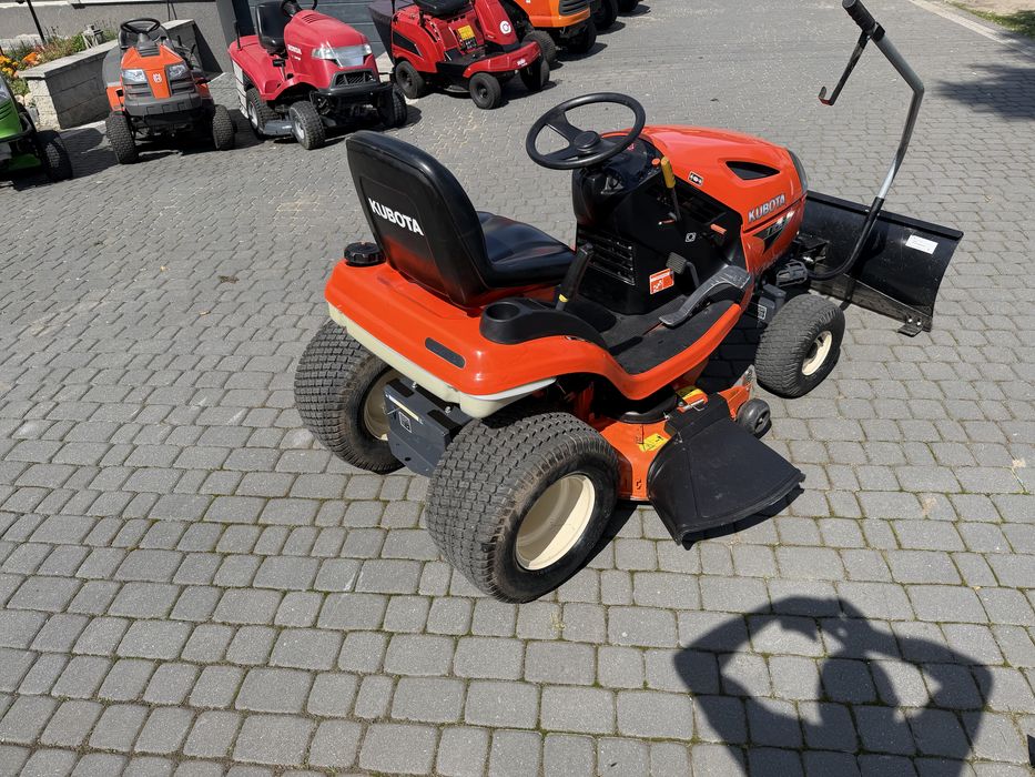 Traktorek Kosiarka Kubota T1880 z pługiem Super Stan