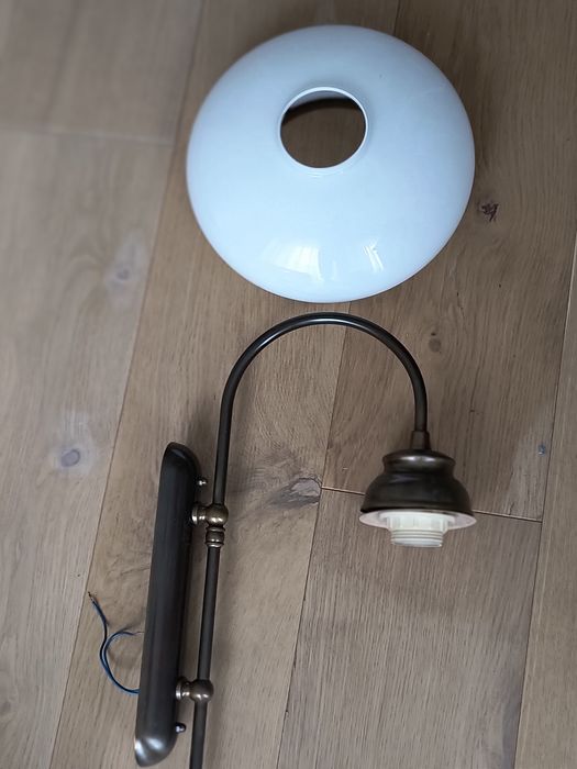 komplet lamp pokojowych