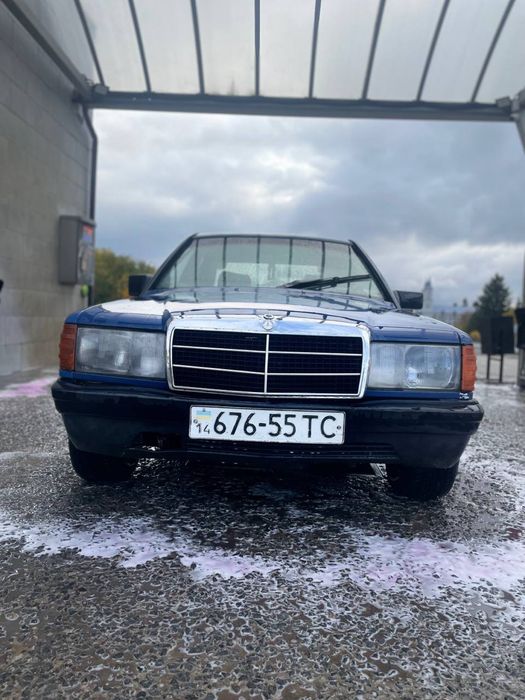 Продам Mercedes Benz W190 2.5 дизель
