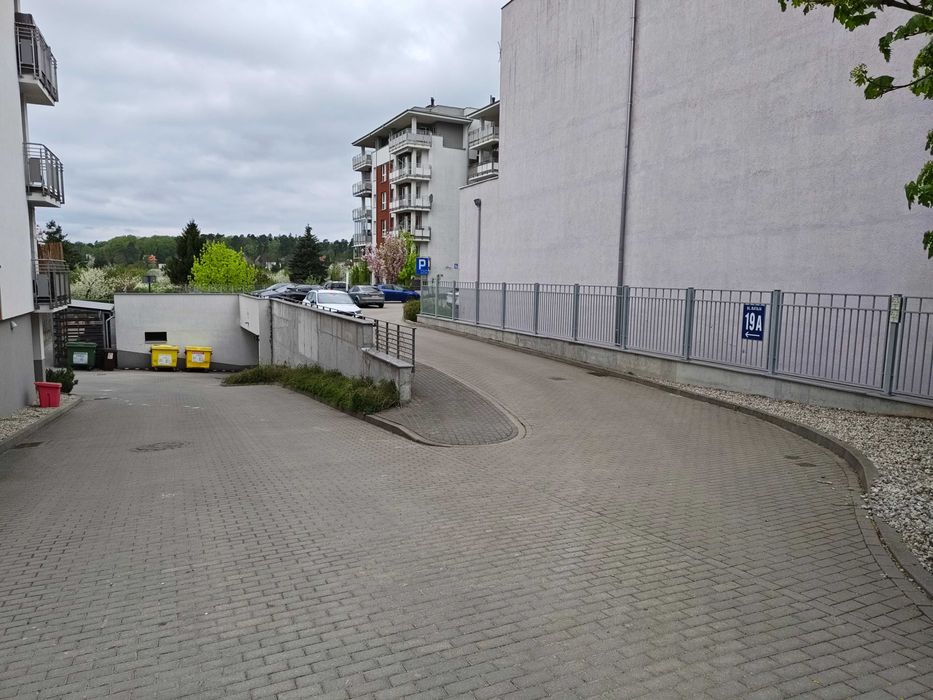 Stanowisko garażowe miejsce postojowe Olsztyn ul. Rataja Zatorze Podleśna