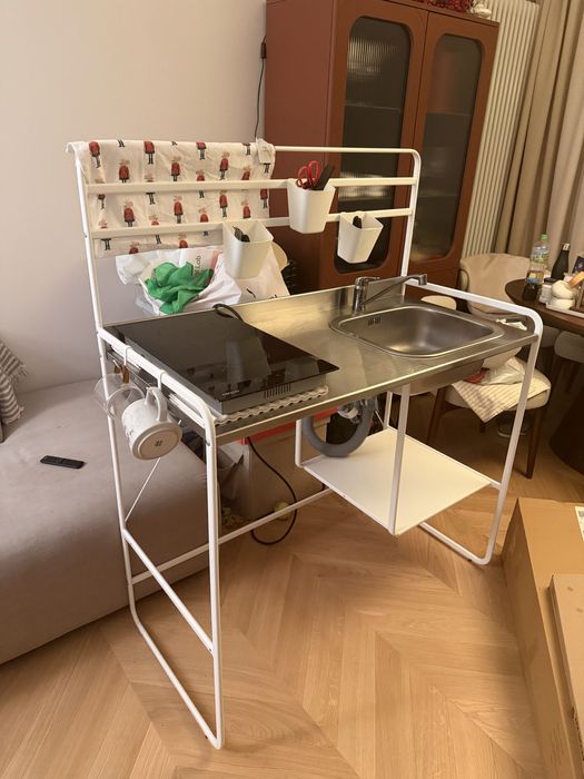 SUNNERSTA kuchnia tymczasowa