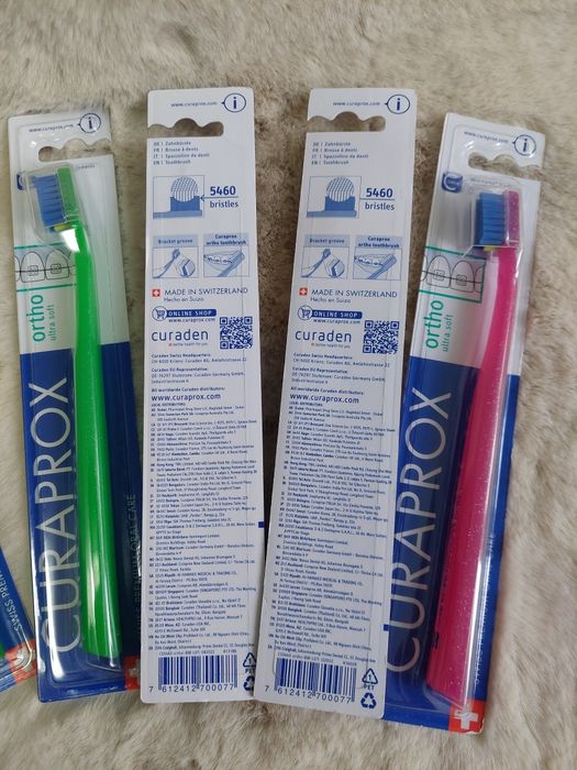 Зубна щітка Curaprox  ortho,щітка для брекетів