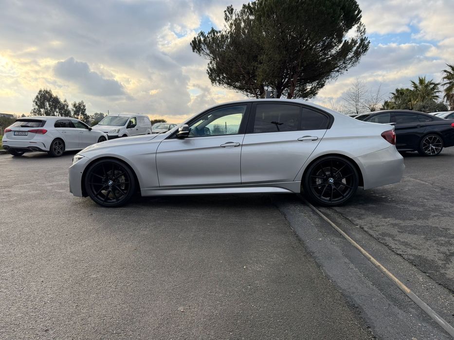 BMW 318D Look M3