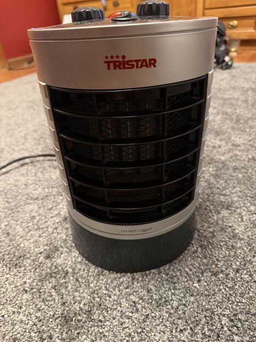 Termowentylator ceramiczny TRISTAR | Farelka Grzejnik z Oscylacją