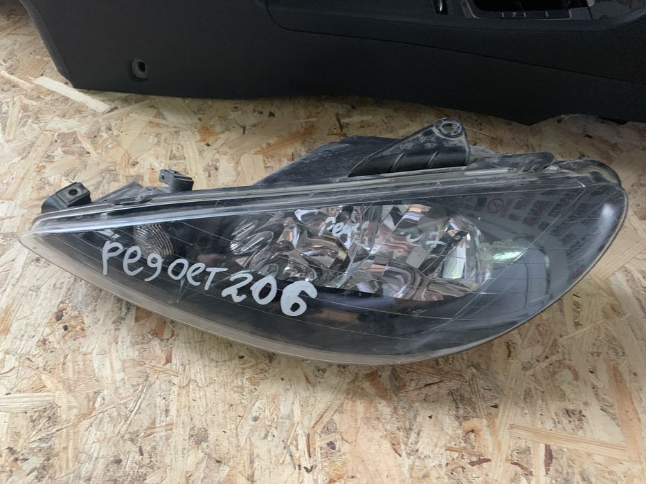 Фара передня ліва peugeot 206