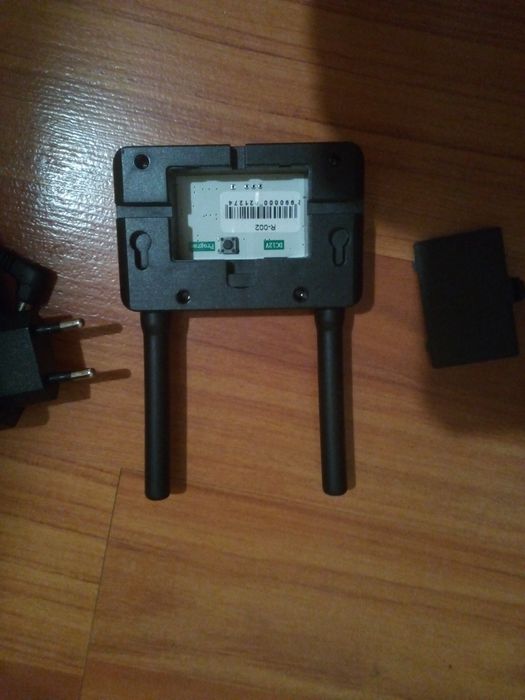 Комплект репитера ретранслятора Recs R-002 с блоком питания (18063)