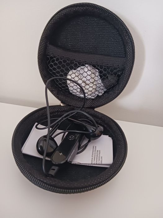 Fones Bluetooth (Caixa incluída)