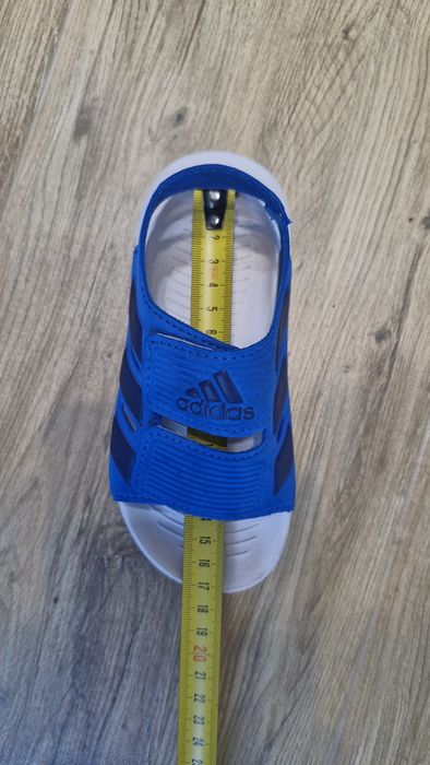 Дитячі босоножки Adidas.Розмір 28