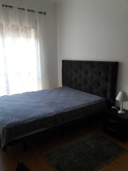 Quarto (F/M) estudante/trabalhador