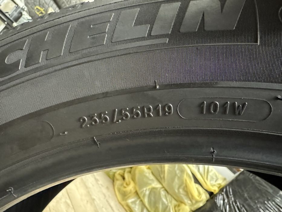 4 x Michelin Latitude Sport 3 235/55r19