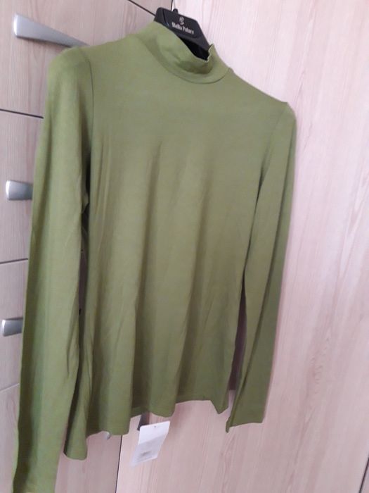 Гольф женский,вискоза,размер М