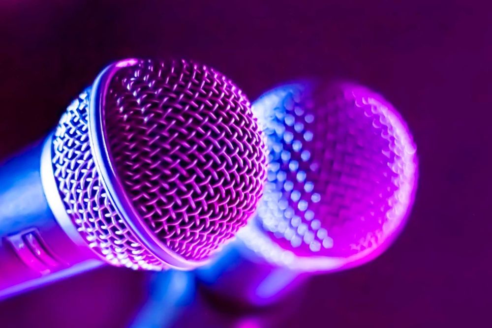 Wynajem NAGŁOŚNIENIA OŚWIETLENIA stanowisko dj wesele 18 głośników