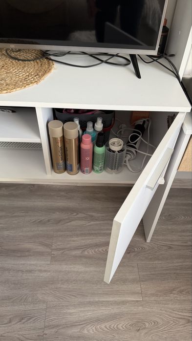 Тумба під телевізор комод