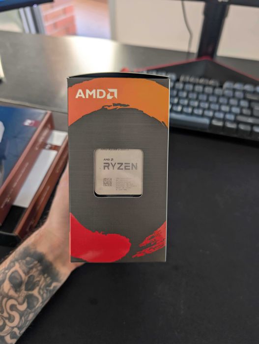 AMD Ryzen 5 5600X