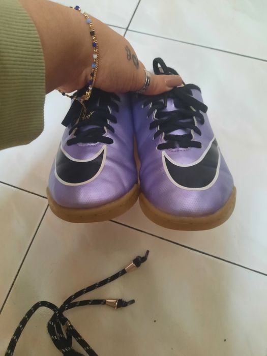 Chuteiras futsal nike 36.5