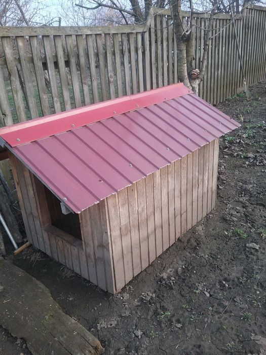Будка для велико! Собаки