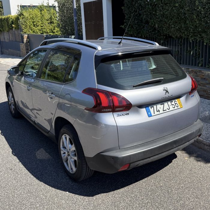 Peugeot 2008 1.2 TPh 2017 55km **DESDE 139€**