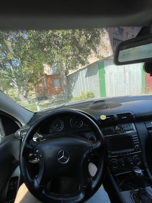 Продам авто w203