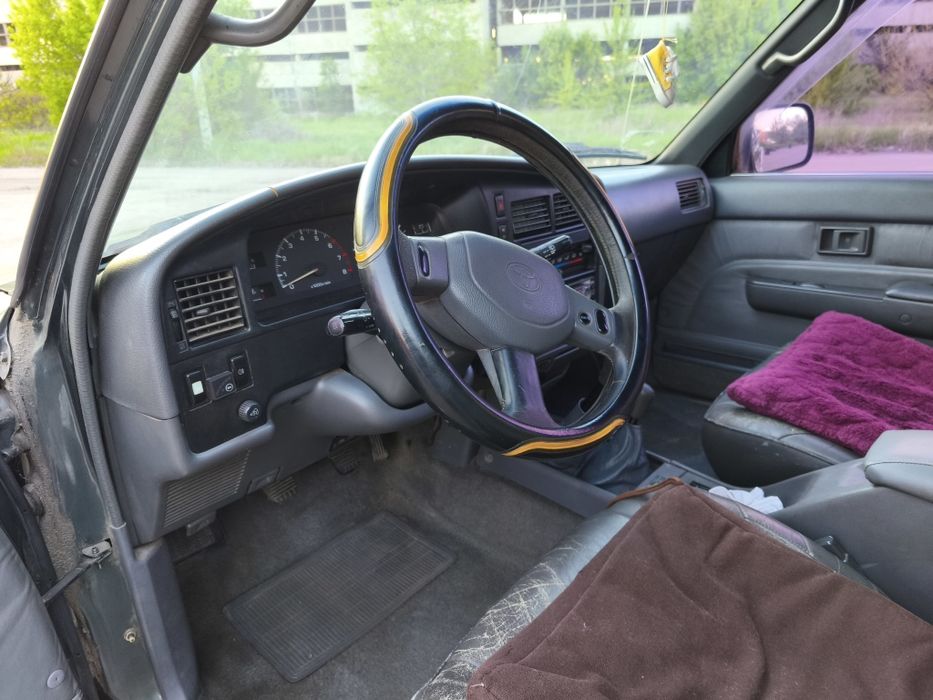 Продам Toyota 4Runner
