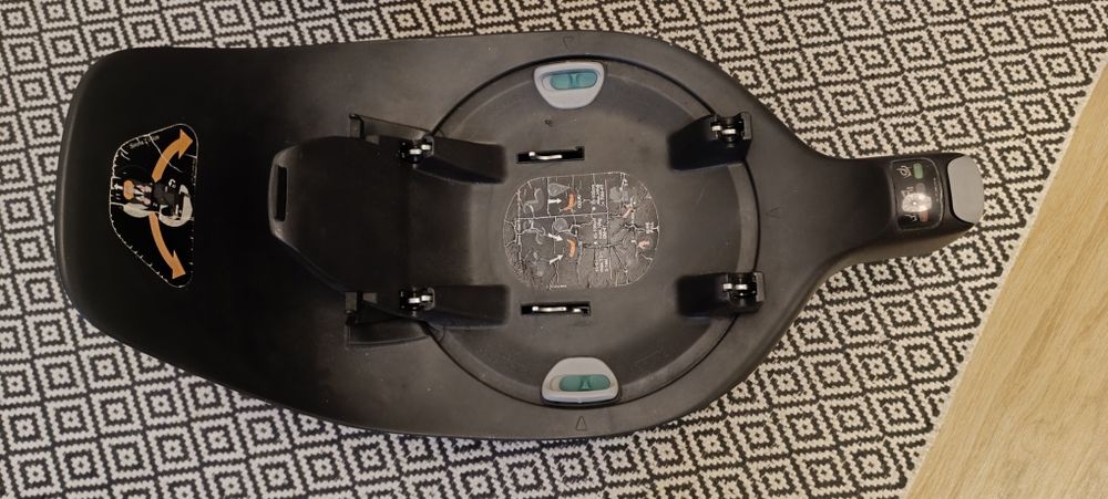 Ovo cybex cloud T e base giratória cybex