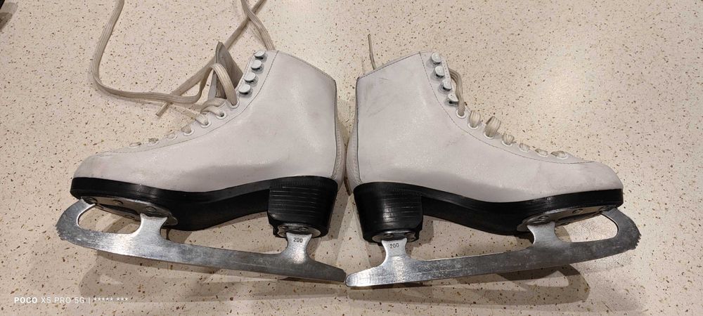 Łyżwy figurowe DECATHLON