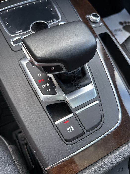 Audi Q5 2019 VIN WA1BNAFY3L2027872 фото оголошення 11 з 23