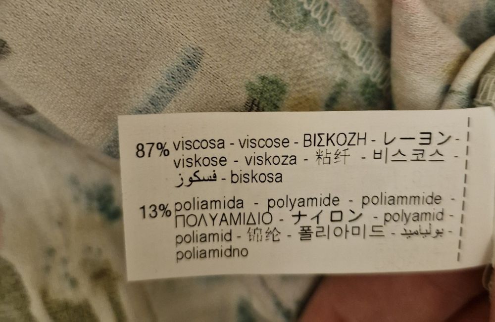 Spódnica rozkloszowana z nadrukiem Zara 36