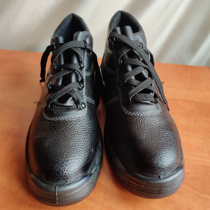 Нове! Робоче взуття черевики Antistatic 43 розмір