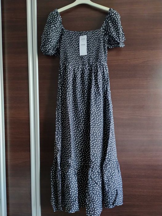 Nowa Długa sukienka w kropki maxi