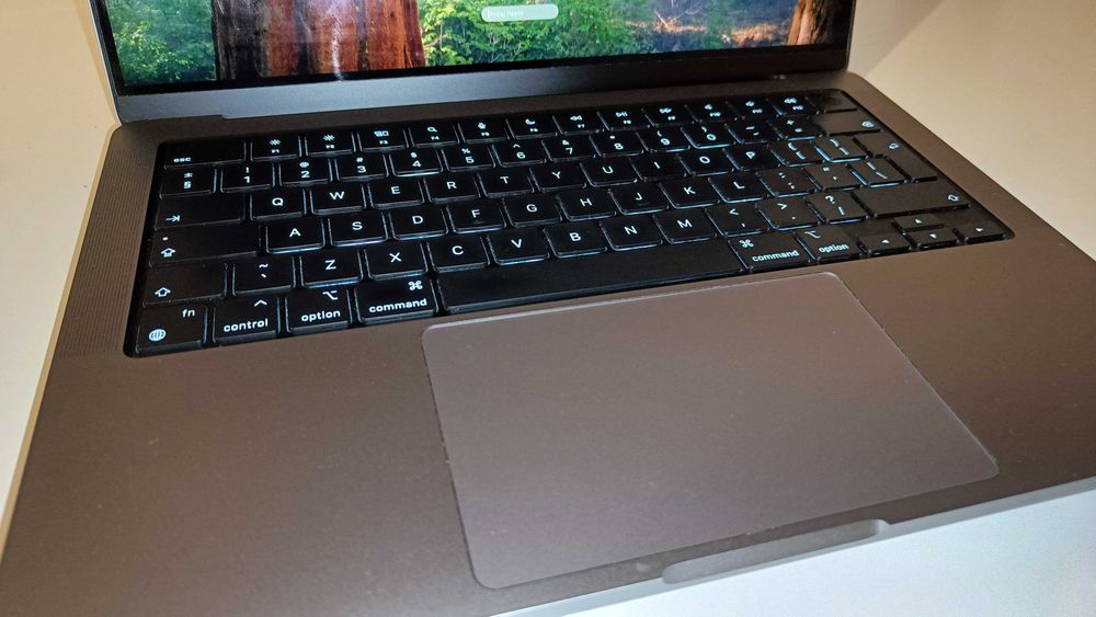 MacBook Pro M1 14 cali 2022 rok / 16 GB / 512 GB / 86% baterii