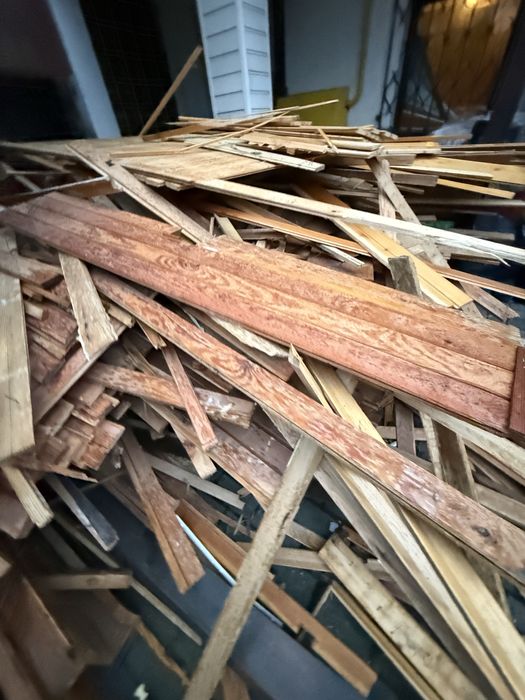 Oddam deski po zdjęciu boazerii