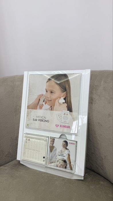 Zestaw do przekłuwania uszu Blomdahl 2 pistolety