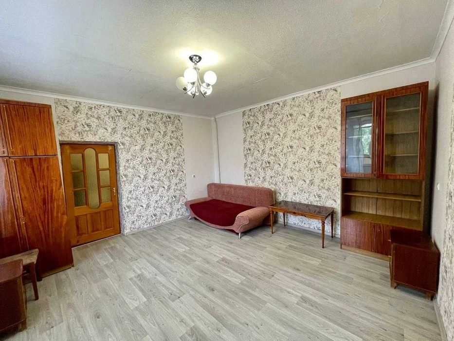 Продаж 2-ної квартири, Піонерська