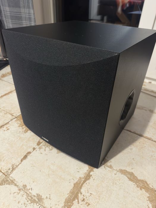 Subwoofer Yamaha NS-SW100 jak nowy