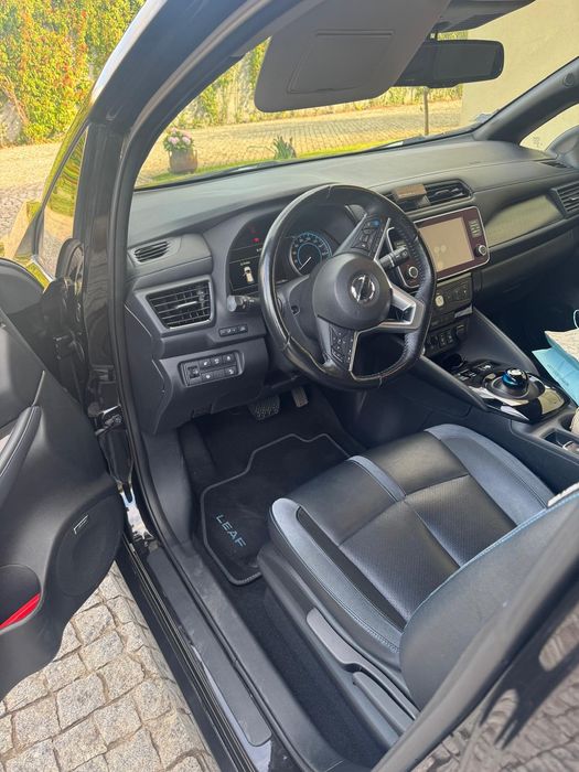 Nissan leaf .TECNO 66 KW/ 380 KM nacional