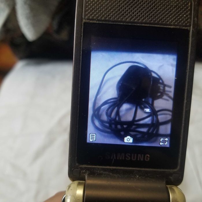 Мобильный,Samsung S3600,зарядк,фарфор, статуэтк, sharp