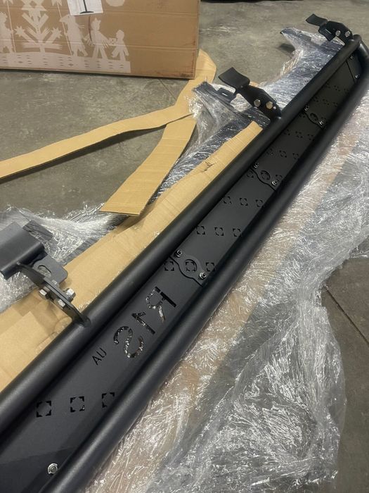 Підніжки RIVIAN R1S