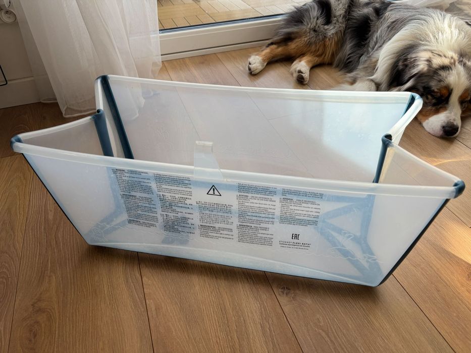 Wanienka Stokke Flexi Bath + wkładka niemowlęca