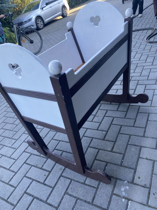 Kołyska wintage używana