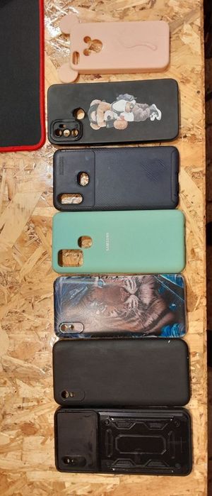 Чехлы для Redmi,Samsung,IPhone.