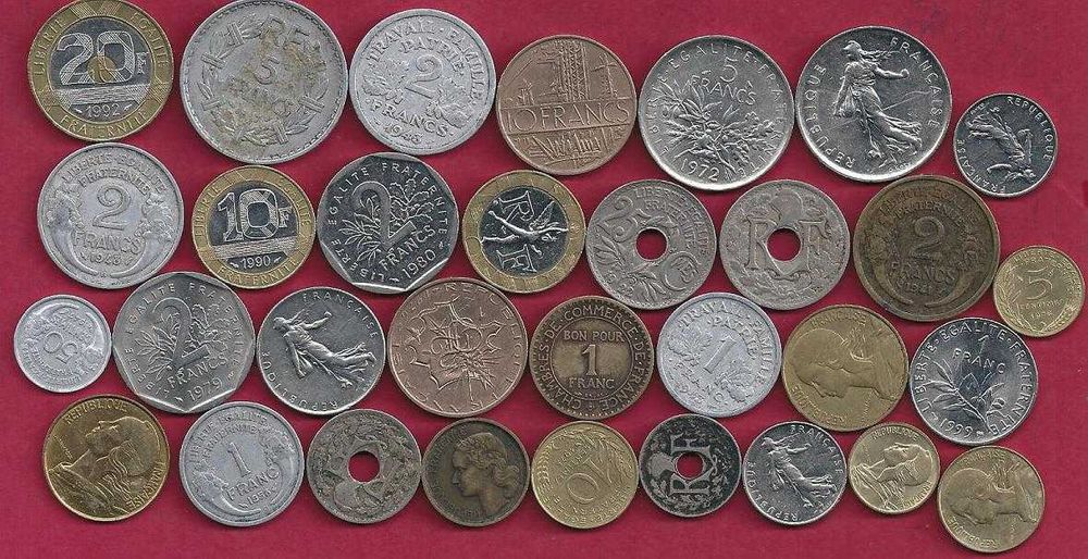 Moedas   Francesas  33  Moedas Diversos Valores e Datas