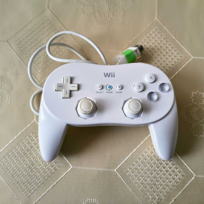 Wii Classic Controller Pro oryginalny, sprawny